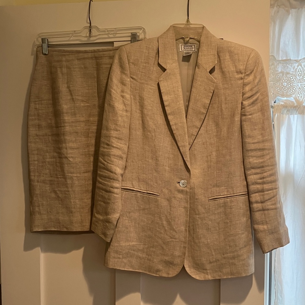 Jennifer Moore Linen suit: jacket, shirt and slacks with coordinated belt